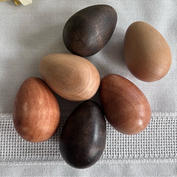 Wooden Decorative Eggs spring - Set of 6, Brown and Tan minimalist boho chic - Picture 3 of 3